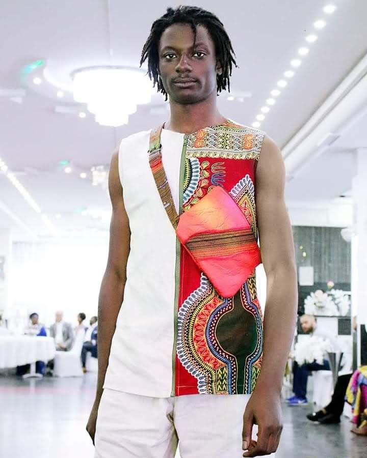 Hørsætte med Dashiki til mand